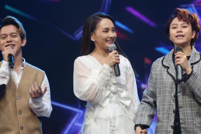 Phương Oanh, Bảo Thanh cùng dàn diễn viên VTV hát nhạc xuân cực hot - Hình 5
