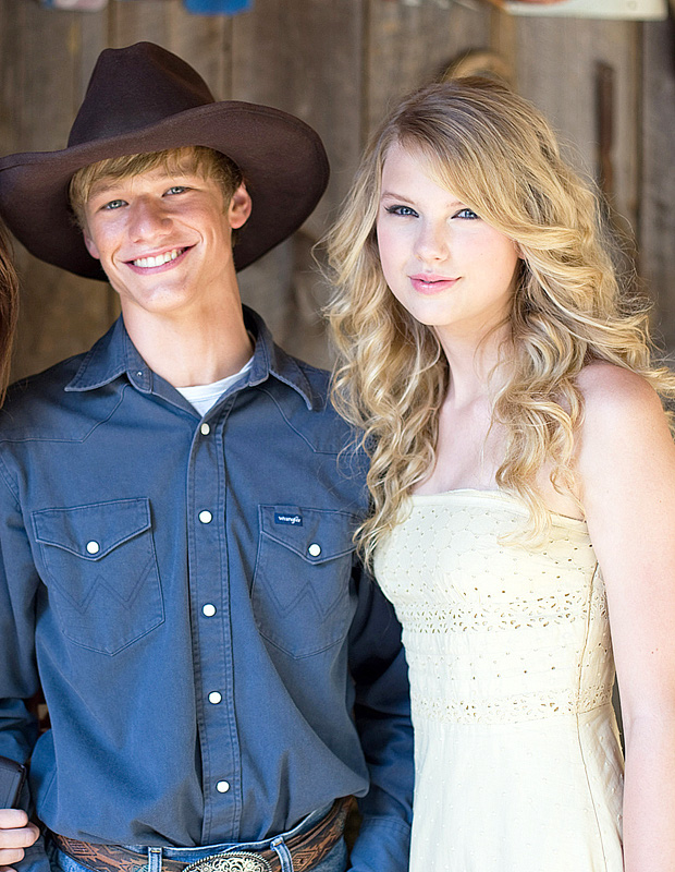 Taylor Swift và 14 đời bạn trai: Hốt toàn sao hạng A, bị bóc phốt và kết đẹp như mơ bên Joe Alwyn - Hình 2