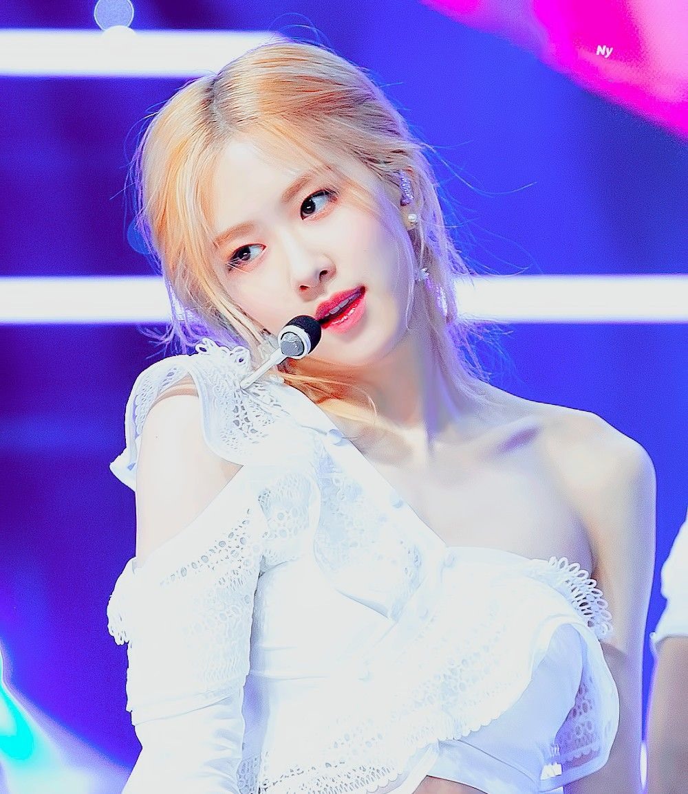 Rosé (BLACKPINK) vướng nghi vấn hẹn hò thái tử Naver, lộ loạt bằng chứng khó chối cãi? - Hình 6