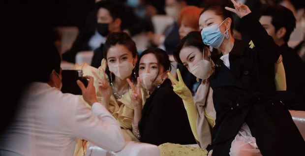 Dương Mịch cố tình tránh Đường Yên tại sự kiện, Triệu Lệ Dĩnh bị dàn tiểu Hoa đán cô lập? - Hình 7