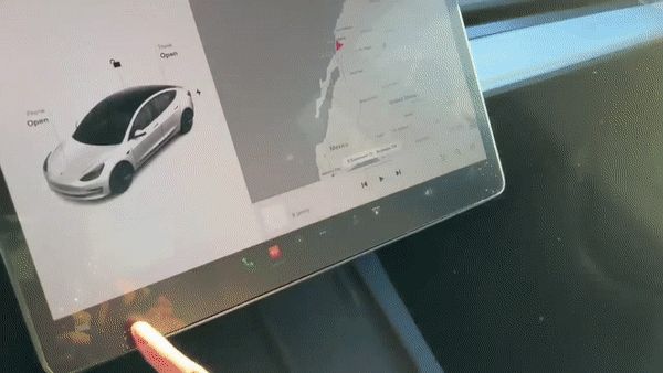 Vừa nhận Tesla Model 3 được vài ngày, richkid Việt 16 tuổi đã tự mình trang trí cho xế hộp bớt đơn điệu - Hình 10