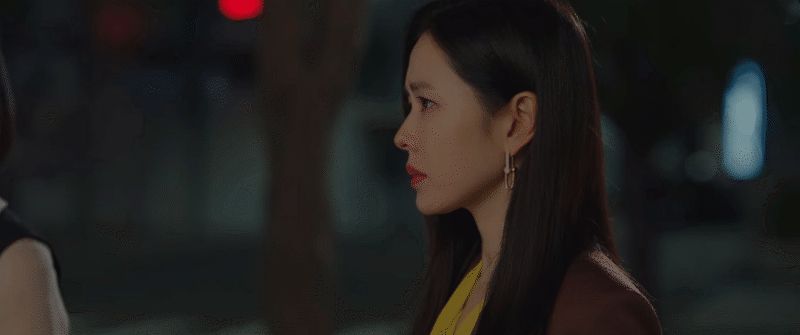 Vừa được trai đẹp ôm ấp, Son Ye Jin lại bắt quả tang crush giằng co với gái lạ ở tập 4 Tuổi 39? - Hình 8