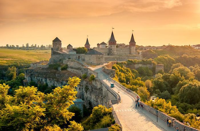 Top 10 điểm đến tuyệt đẹp ở Ukraine từng khiến du khách mê mẩn - Hình 17