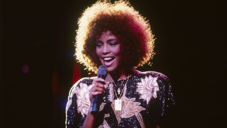 Whitney Houston - Diva đoản mệnh và bi kịch lặp lại với con gái, con nuôi - Hình 2
