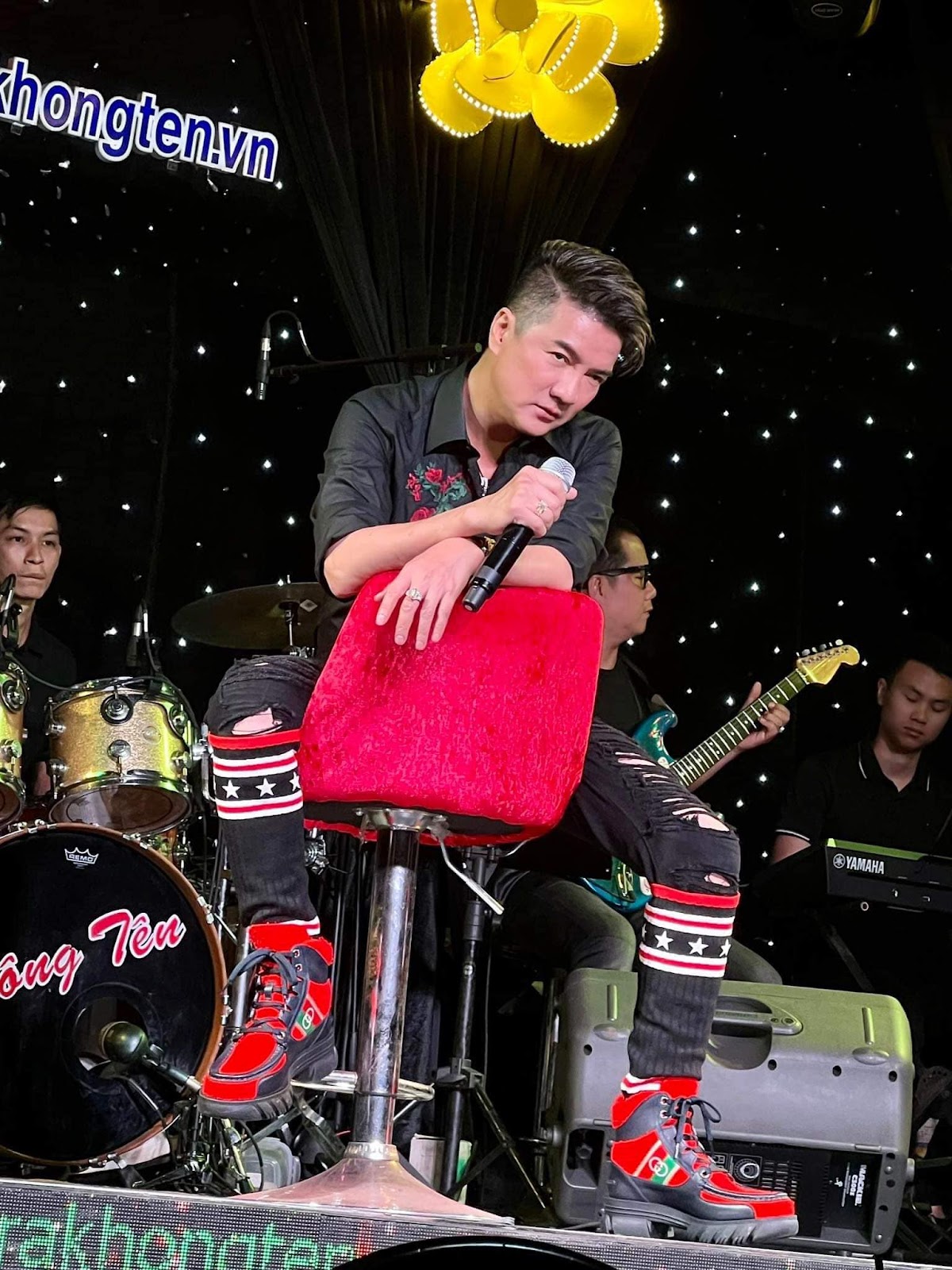 Đàm Vĩnh Hưng đang lo sợ bà Phương Hằng đến ủng hộ show diễn tại Đà Lạt vào tối nay? - Hình 5