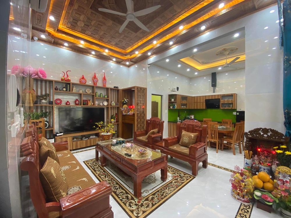 Vụ chém người ở Bắc Giang: Cô tình nhân nghi gạ gẫm để quỵt tiền nhà tố nhiều lần bị quấy rối - Hình 4