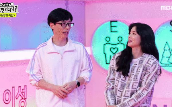 Bạn gái Lee Kwang Soo phản ứng ra sao khi Yoo Jae Suk ẩn ý giục chuyện kết hôn? - Hình 2