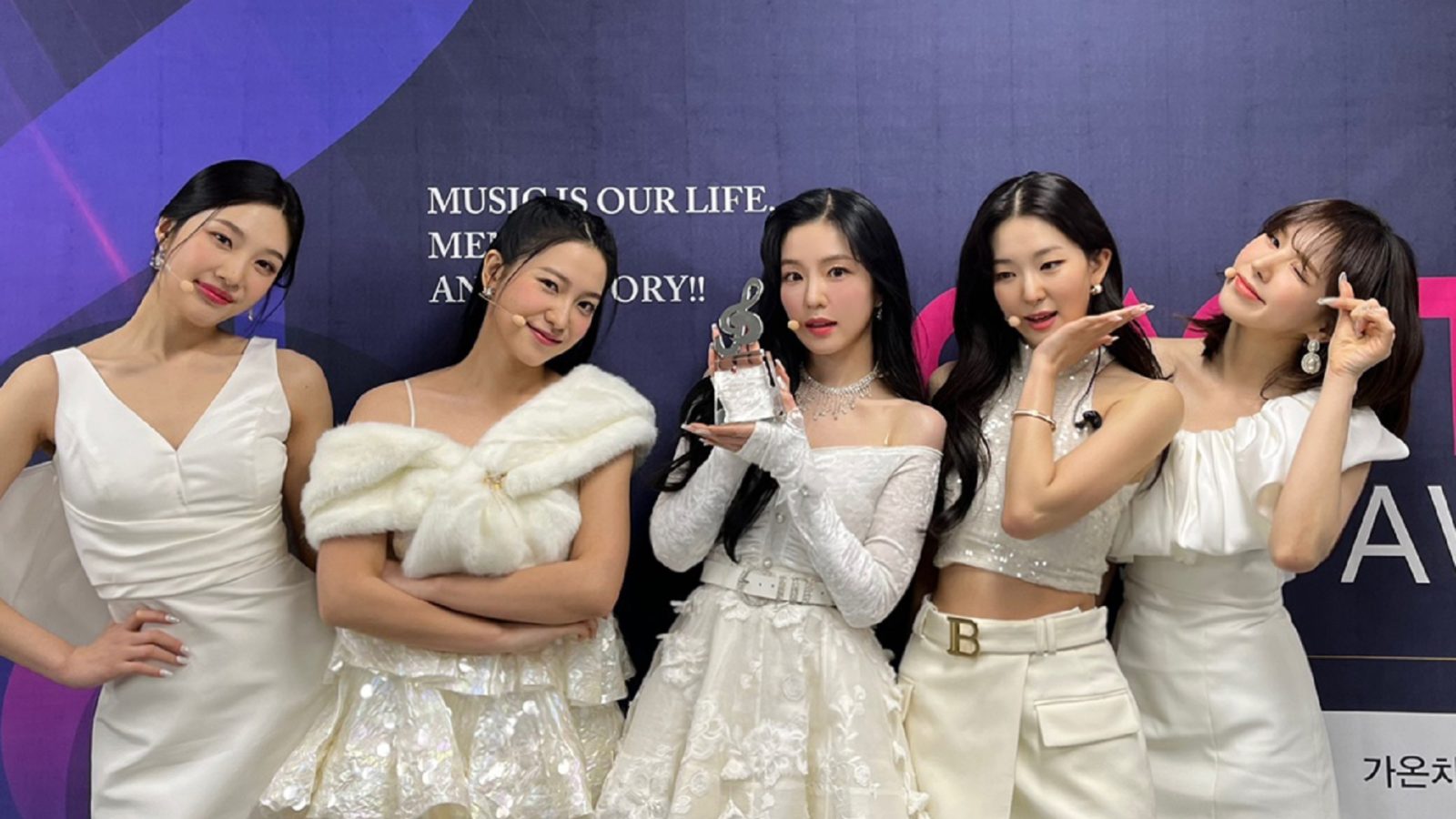 Joy (Red Velvet) bất ngờ nhiễm Covid-19: Kế hoạch comeback tan tành theo mây khói? - Hình 5