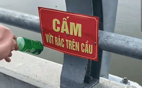 Ném ảnh cưới hậu ly hôn, cô gái bị dân mạng chỉ trích dữ dội vì một lý do - Hình 4