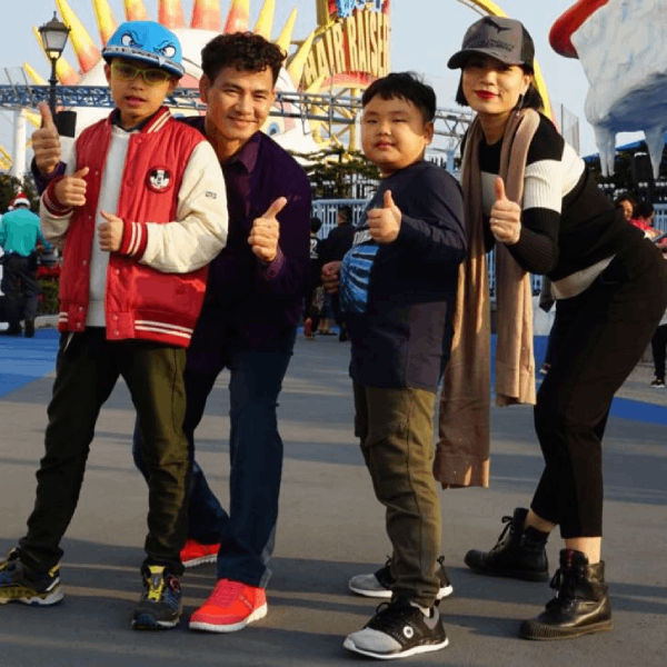 Trang Trần lạy Xuân Bắc: Anh làm ơn đập điện thoại của vợ anh hoặc xóa Facebook của chị ta giùm - Hình 1