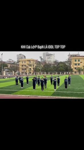 Khi cả lớp toàn idol tóp tóp: Giờ thể dục rủ nhau ra sân nhảy đều tăm tắp không trượt một trend nào! - Hình 1