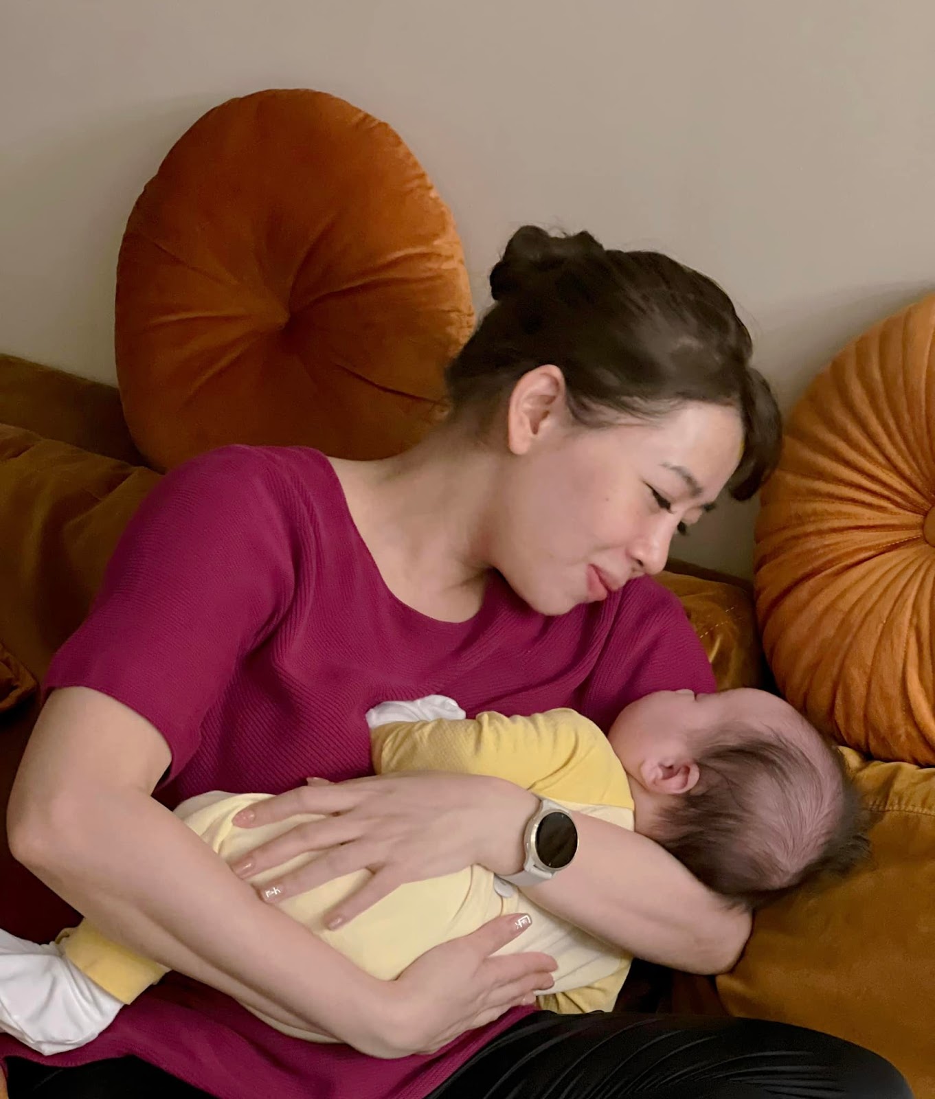 MC Diệp Chi tiết lộ bị nghiện cháu, muốn đuổi cả em gái đi - Hình 2