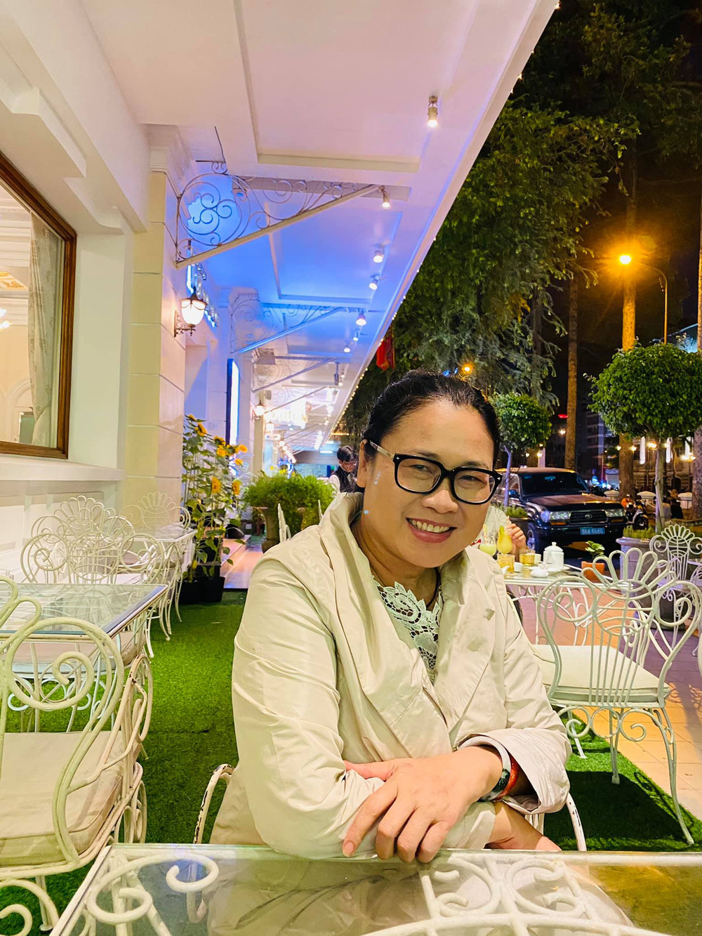 Hồng Ngân - Đạo diễn Giấc mơ Mỹ: 2 lần bị diễn viên đòi kiện, tuổi 40 hôn nhân đổ vỡ, không con cái - Hình 5