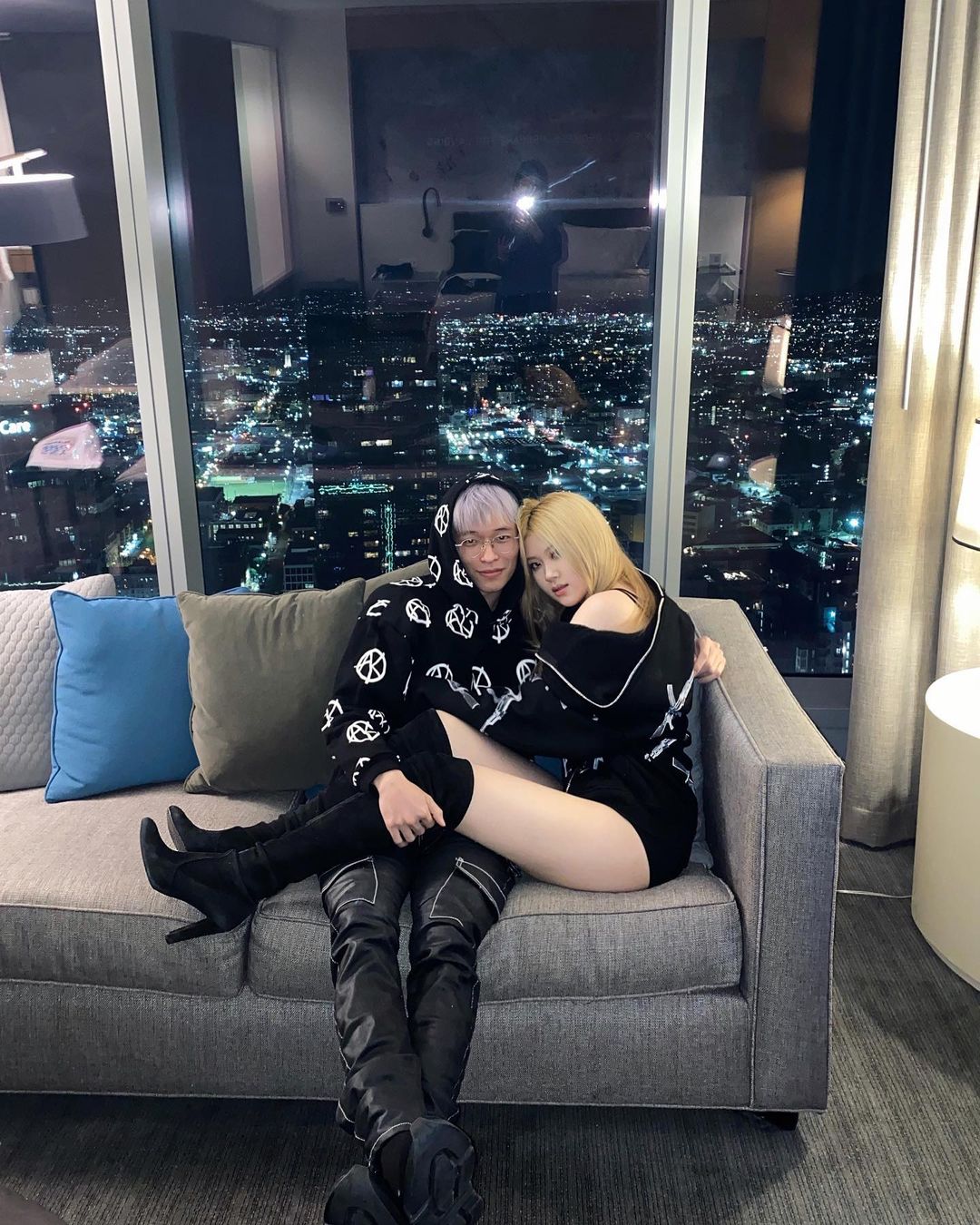 Bản sao Rosé bị doạ giết vì quá giống thành viên BLACKPINK, phải cầu cứu trên mạng xã hội - Hình 10