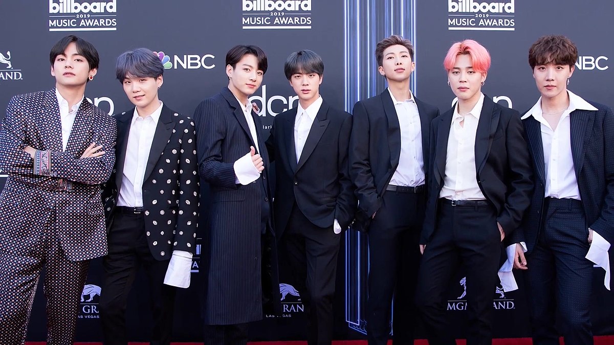 BTS chễm chệ đứng nhất top những người làm rạng danh đất nước, số phiếu bình chọn cao ngất ngưởng? - Hình 1
