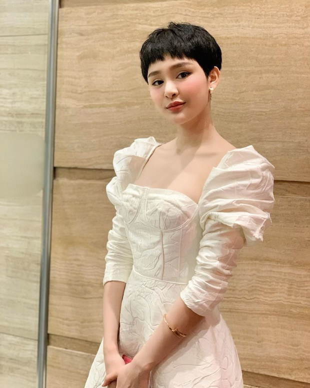 Hiền Hồ 'nói không' với 'nương tựa', Ngọc Trinh lại rộ phát ngôn 'yêu đại gia' gây bất ngờ? - Hình 2