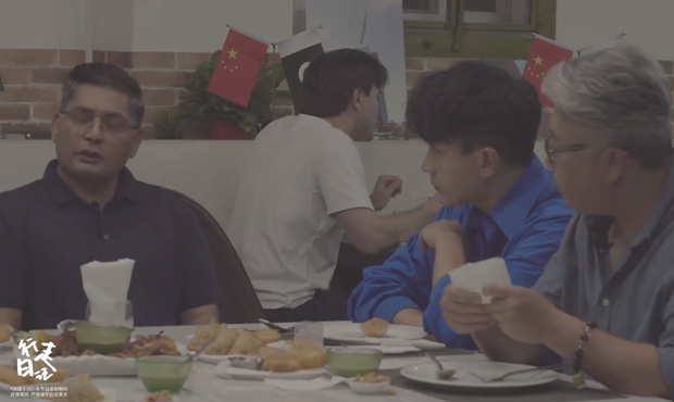 Lưu Khải Uy gây xôn xao với hình ảnh lặn lội về quê của Dương Mịch vì nuối tiếc vợ cũ? - Hình 3