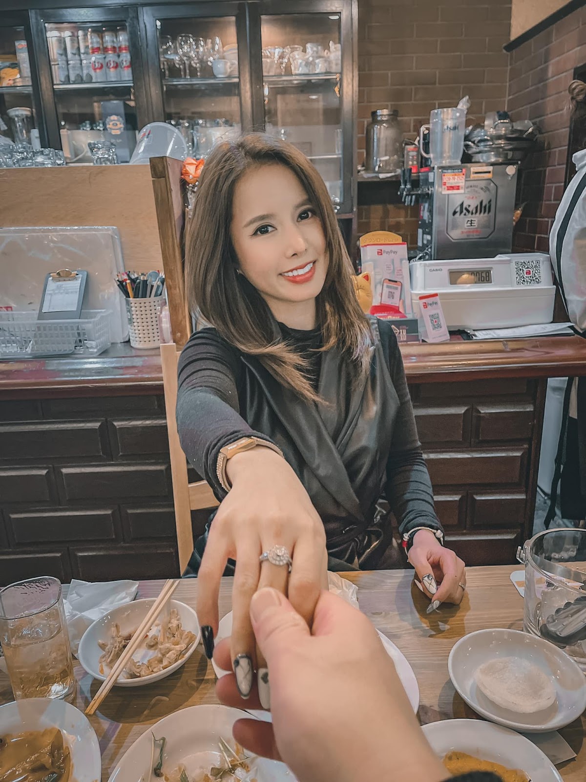 Quỳnh Trần JP - Đức Nhân cùng lấy chồng Nhật: Người được cưng chiều hết mực, kẻ chịu thiệt thòi - Hình 3