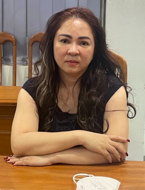 Hé lộ địa điểm tạm giam 3 tháng bà Nguyễn Phương Hằng: Cái kết đã được báo trước - Hình 8