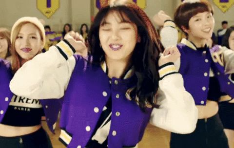 NMIXX được dự đoán sẽ sớm thành công như TWICE dù ca khúc debut bị cho là bom xịt - Hình 4