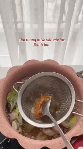 Món canh này nấu chưa tới 10 phút là xong mà thành phẩm vừa ngon vừa bổ - Hình 2