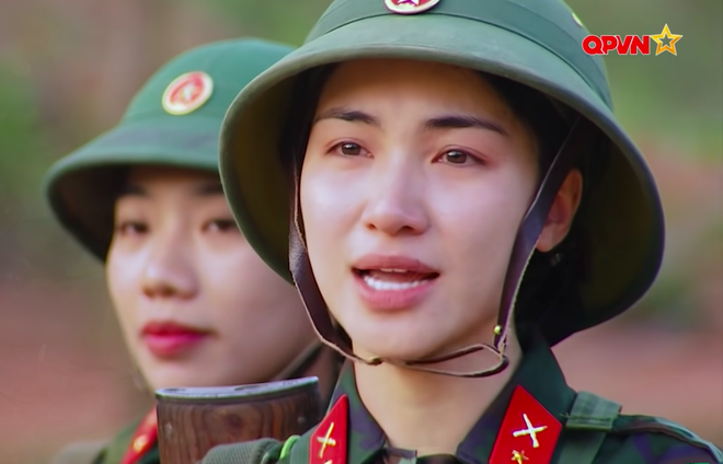Đọ mặt mộc của dàn Sao Nhập Ngũ 2022: Hòa Minzy đỉnh miễn chê, Minh Tú như một người khác? - Hình 2