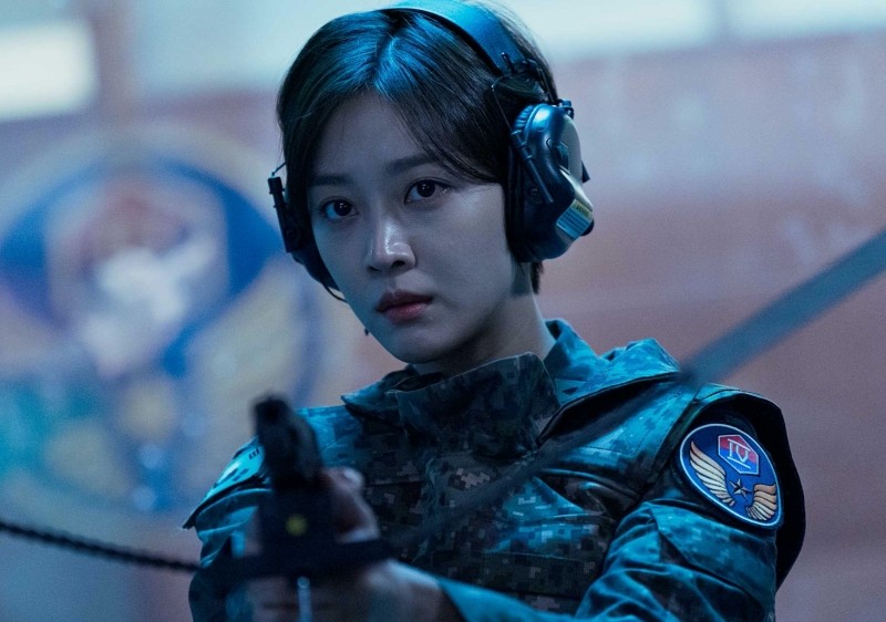 Jo Bo Ah bỏ rơi Lee Dong Wook để đóng Military Prosecutor Doberman, hóa ra hoàn toàn là vì đam mê - Hình 1