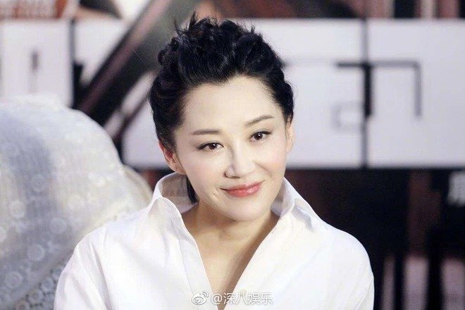 Chương Tử di, Châu Tấn và dàn nữ thần khí chất nhất Cbiz, đạp lên dư luận mà sống - Hình 4