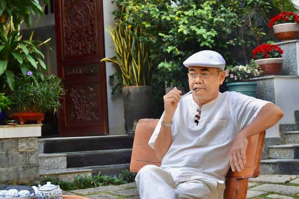 NSND Việt Anh: Cuộc sống nhà thuê, cơm hàng cháo chợ, không vợ con bên cạnh ở tuổi 64 - Hình 3