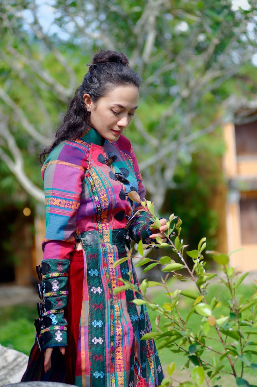 Nữ ca sĩ từng chia sẻ chuyện bùa ngải xinh đẹp, trẻ trung ở tuổi 38: Cuộc sống tôi thay đổi nhờ Phật pháp - Hình 1
