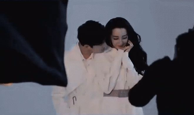 Dương Dương có mỗi chiêu xào couple mà xài từ Nhiệt Ba tới Triệu Lộ Tư, lại làm trò để mua hot search đấy hả? - Hình 9