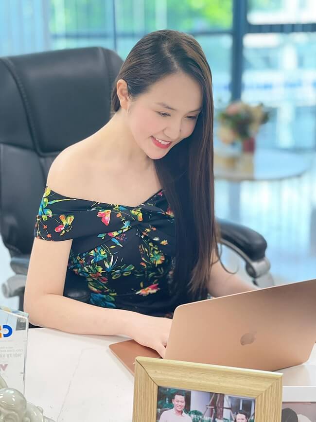 Hương Baby, Thảo Bebe càng ngày càng đẹp hậu sinh nở, được chồng cưng như trứng - Hình 19
