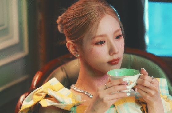 Miyeon (G)I-DLE - Thành viên hụt BLACKPINK đẹp nức nở trong teaser solo - Hình 4