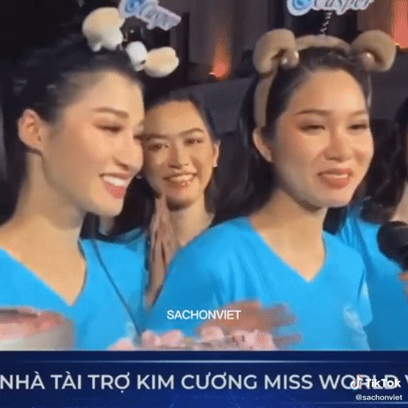 Ăn mừng sinh nhật kiểu camera ẩn làm 5 thí sinh Miss World Việt Nam 2022 suýt nữa thì... khóc thét trên sân khấu! - Hình 5