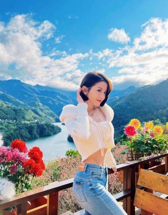 Hot girl Đài Loan được ví như nữ thần nhờ cơ bụng săn chắc - Hình 5