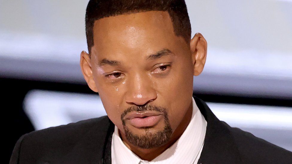 James Corden chế giễu vợ Will Smith, có không cái tát thứ 2? - Hình 3