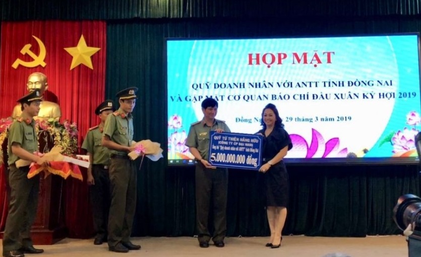 Bà Phương Hằng bất ngờ được tẩy trắng: Giúp đỡ BV Chợ Rẫy hơn 24 tỷ đồng để mổ tim cho 519 bệnh nhân trong 6 năm - Hình 5