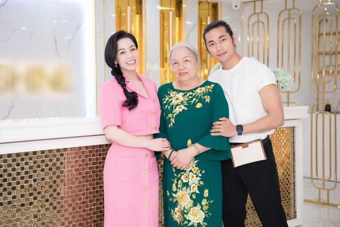 Nhật Kim Anh chính thức đáp trả về tin bầu bí với tình trẻ - Hình 8