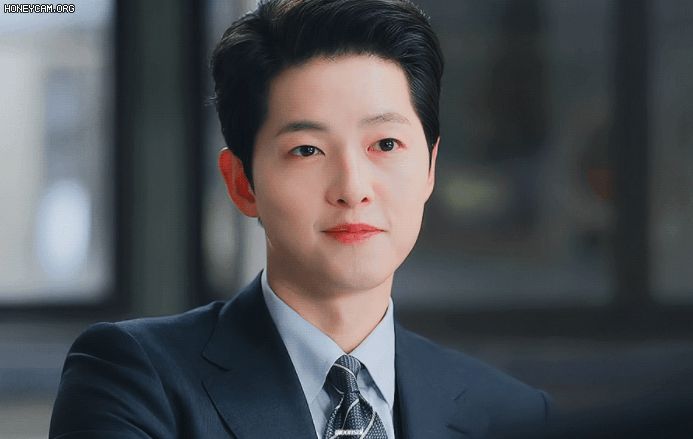 Báo lớn bầu ra dàn nam thần số 1 màn ảnh các nước: Song Joong Ki dẫn đầu xứ Hàn, liếc qua Hoa ngữ quá sốc, Việt Nam có không ta? - Hình 4