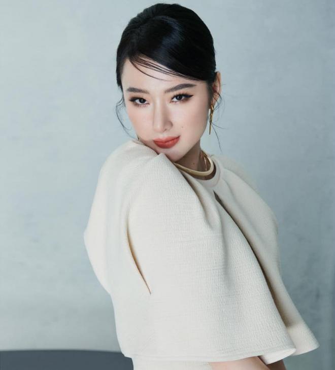 Angela Phương Trinh tiếp tục khoe trọn thân hình ngoại cỡ, dân tình than tiếc hùi hụi - Hình 1