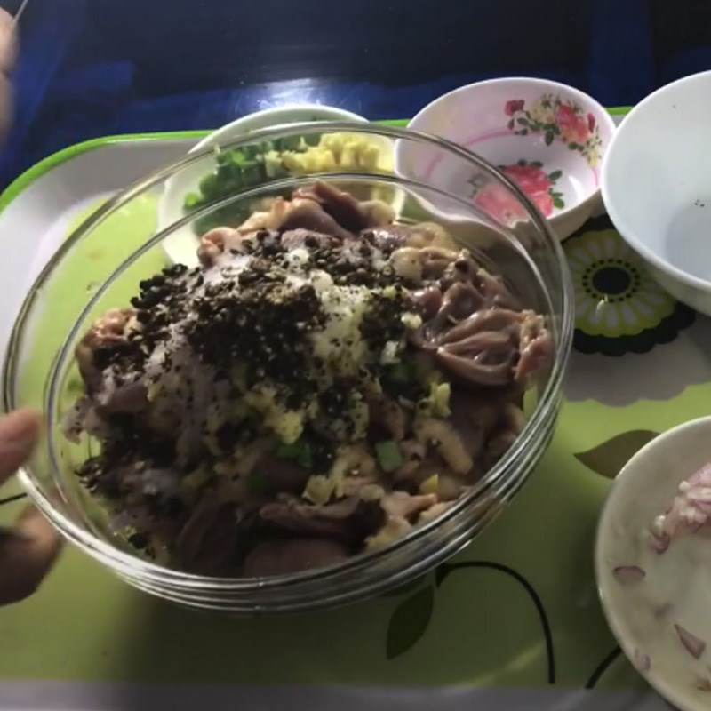 2 cách làm tim gà kho tiêu và kho gừng thơm ngon đậm đà hương vị - Hình 7