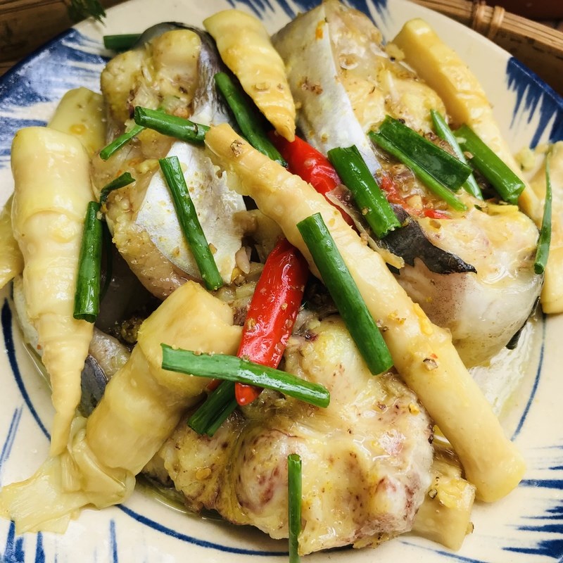 Cách làm cá hú kho măng thơm ngon đậm đà đổi vị cho bữa cơm gia đình - Hình 16