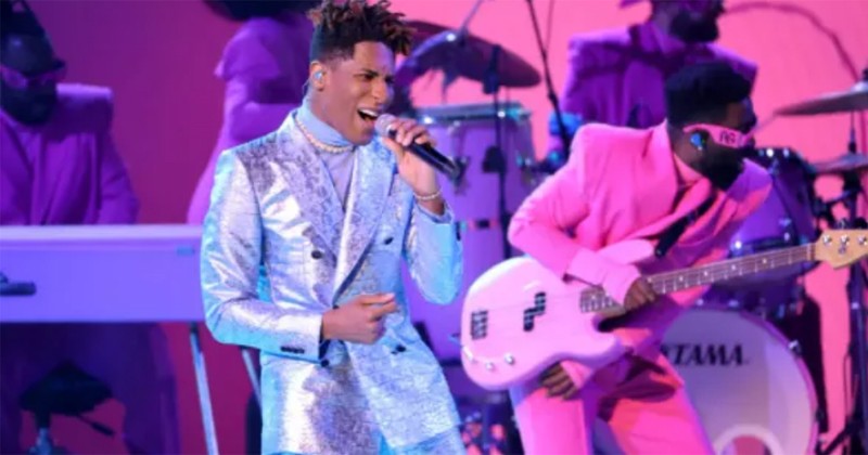 Grammy 2022: Leave the Door Open - Silk Sonic thắng giải Ghi âm của năm - Hình 3
