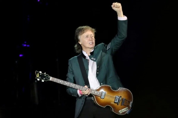 Grammy 2022: Leave the Door Open - Silk Sonic thắng giải Ghi âm của năm - Hình 8