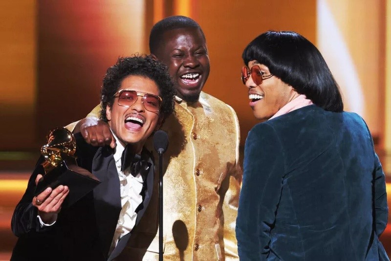Grammy 2022: Leave the Door Open - Silk Sonic thắng giải Ghi âm của năm - Hình 17