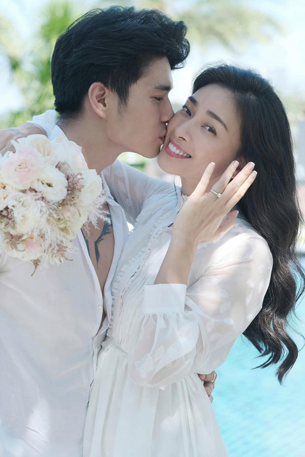 Huy Trần nay lại cam chịu vào vai đồ gác chân của Ngô Thanh Vân, nhìn biểu cảm 3 phần bất lực 7 phần nuông chiều mà lụi tim! - Hình 5