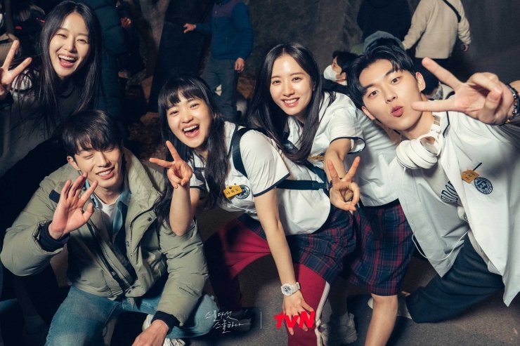 Kim Tae Ri tan vỡ trái tim vì kết phim quá buồn, tiết lộ điều quan trọng mà Twenty Five, Twenty One muốn truyền tải - Hình 6