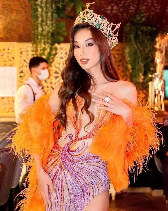 Ngắm Thùy Tiên biến hóa qua nhiều phong cách trang điểm - Hình 4