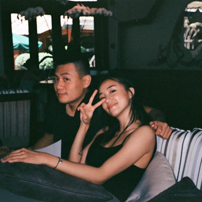 Salim sinh con gái đầu lòng cho thiếu gia tập đoàn may mặc - Hình 8