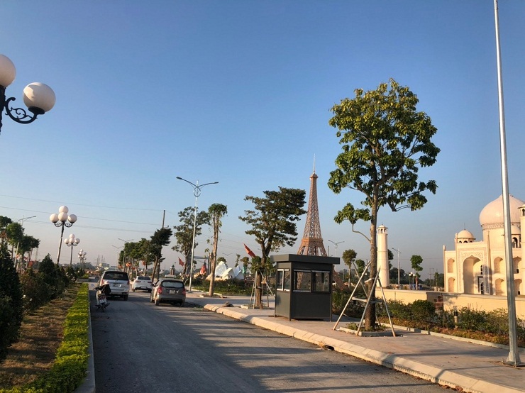 Sốt đất khắp nơi, doanh nghiệp BĐS thành lập như nấm sau mưa - Hình 1